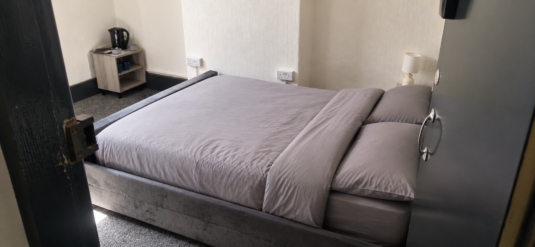 1 bed room to rent in Blackpool - Room 4 22 York Street